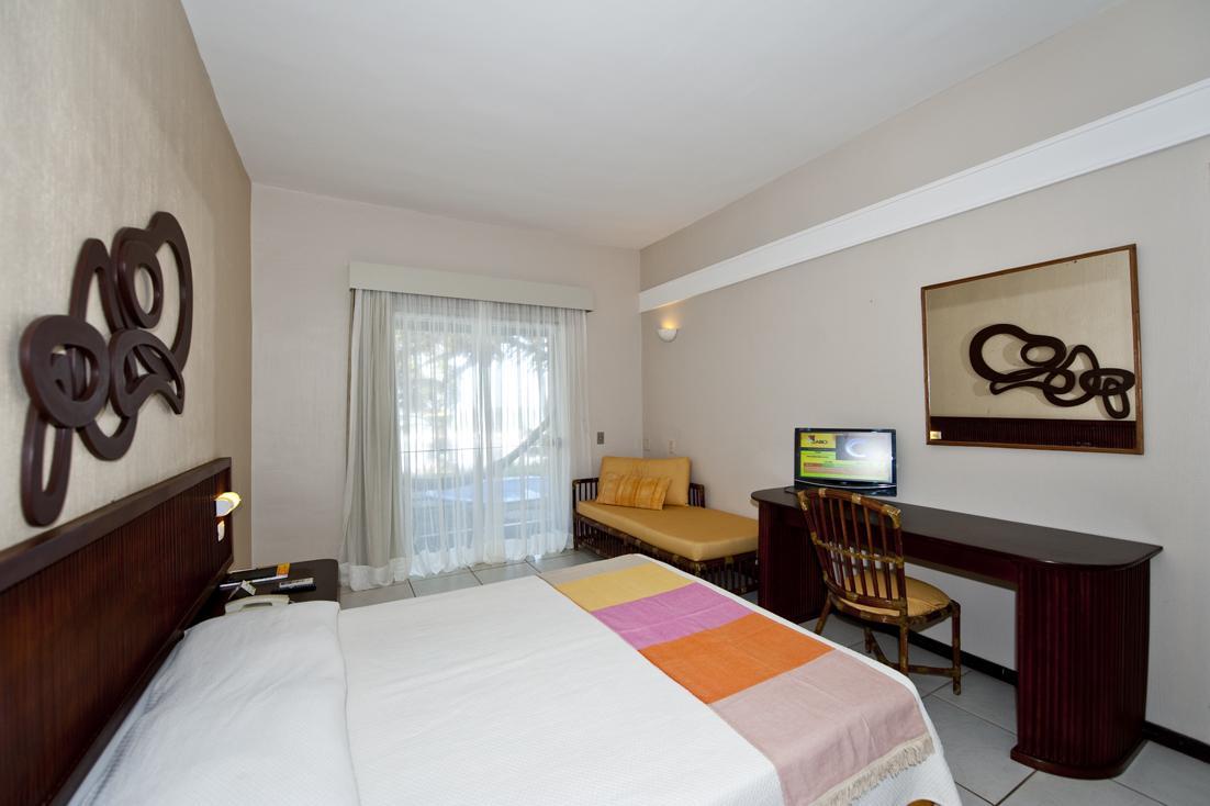 Deluxe Double Room with sea view and Shared Pool